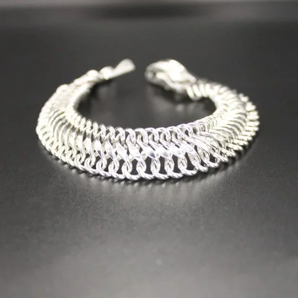 Vintage Signed CORO PEGASUS Thick Link Bracelet Silver Tone 7.5" Long 1950s - Picture 5 of 15